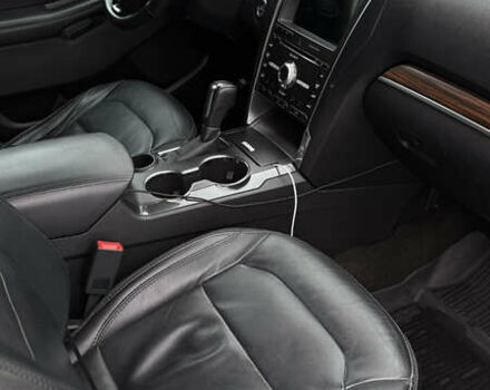 Сірий Форд Експлорер, об'ємом двигуна 3.5 л та пробігом 153 тис. км за 20000 $, фото 33 на Automoto.ua