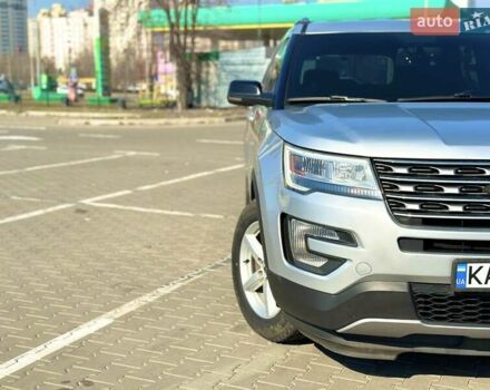 Серый Форд Эксплорер, объемом двигателя 3.5 л и пробегом 132 тыс. км за 18300 $, фото 11 на Automoto.ua