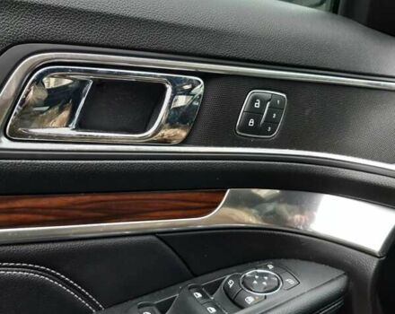 Серый Форд Эксплорер, объемом двигателя 3.5 л и пробегом 165 тыс. км за 20500 $, фото 29 на Automoto.ua