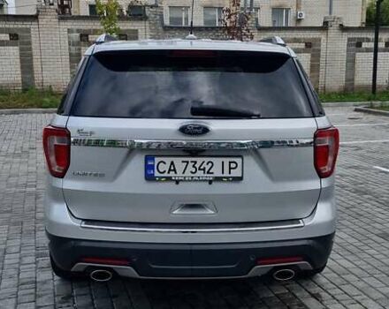 Серый Форд Эксплорер, объемом двигателя 3.5 л и пробегом 165 тыс. км за 20500 $, фото 35 на Automoto.ua