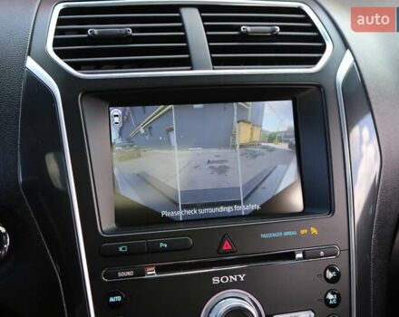 Серый Форд Эксплорер, объемом двигателя 3.5 л и пробегом 163 тыс. км за 23900 $, фото 20 на Automoto.ua