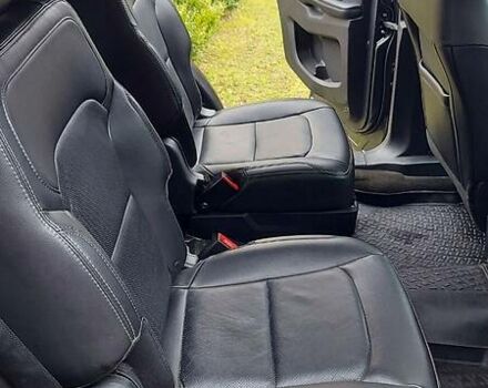 Серый Форд Эксплорер, объемом двигателя 3.5 л и пробегом 73 тыс. км за 26000 $, фото 1 на Automoto.ua