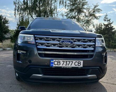 Серый Форд Эксплорер, объемом двигателя 3.5 л и пробегом 125 тыс. км за 465 $, фото 5 на Automoto.ua