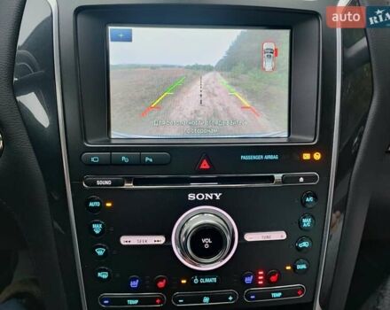 Серый Форд Эксплорер, объемом двигателя 3.5 л и пробегом 159 тыс. км за 22800 $, фото 15 на Automoto.ua