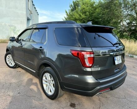 Серый Форд Эксплорер, объемом двигателя 3.5 л и пробегом 125 тыс. км за 465 $, фото 3 на Automoto.ua