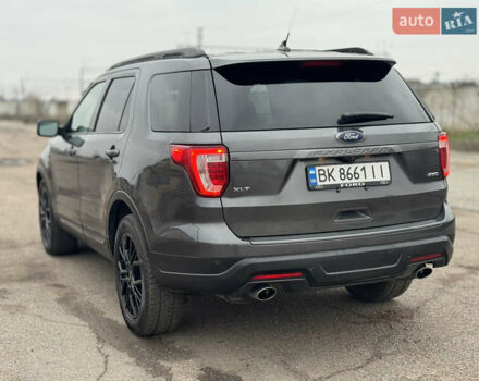 Сірий Форд Експлорер, об'ємом двигуна 3.5 л та пробігом 126 тис. км за 19999 $, фото 11 на Automoto.ua