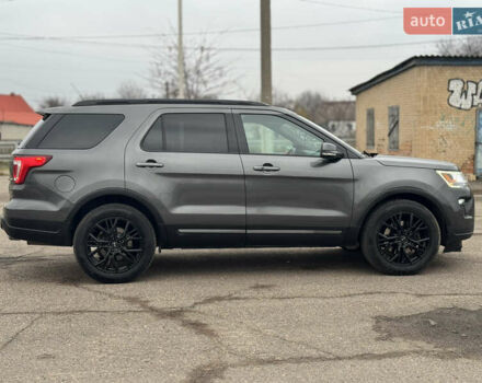 Сірий Форд Експлорер, об'ємом двигуна 3.5 л та пробігом 126 тис. км за 19999 $, фото 20 на Automoto.ua