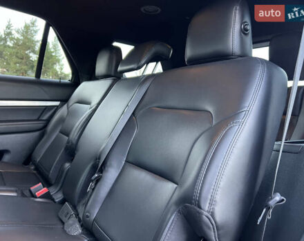 Форд Эксплорер 2018 в Киеве на Automoto.ua Серый Форд Эксплорер, объемом двигателя 3.5 л и пробегом 160 тыс. км за 17800 $, фото 39 на Automoto.ua