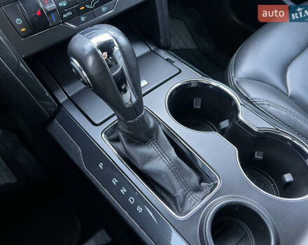 Форд Эксплорер 2018 в Киеве на Automoto.ua Серый Форд Эксплорер, объемом двигателя 3.5 л и пробегом 160 тыс. км за 17800 $, фото 59 на Automoto.ua