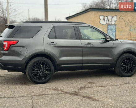 Сірий Форд Експлорер, об'ємом двигуна 3.5 л та пробігом 126 тис. км за 19999 $, фото 19 на Automoto.ua