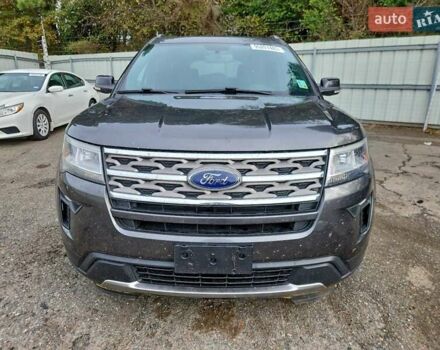 Серый Форд Эксплорер, объемом двигателя 3.5 л и пробегом 100 тыс. км за 3200 $, фото 4 на Automoto.ua