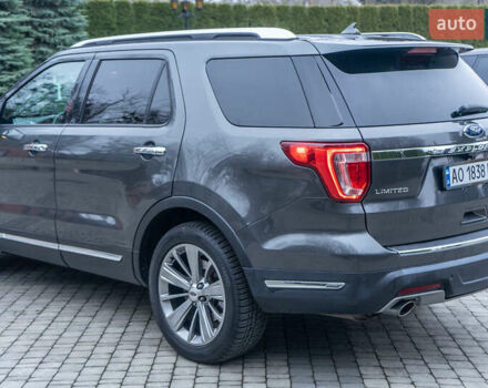 Сірий Форд Експлорер, об'ємом двигуна 3.5 л та пробігом 129 тис. км за 23200 $, фото 3 на Automoto.ua