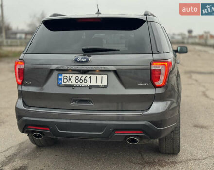 Сірий Форд Експлорер, об'ємом двигуна 3.5 л та пробігом 126 тис. км за 19999 $, фото 14 на Automoto.ua