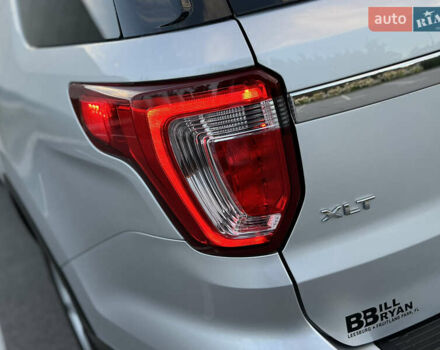 Форд Эксплорер 2018 в Киеве на Automoto.ua Серый Форд Эксплорер, объемом двигателя 3.5 л и пробегом 160 тыс. км за 17800 $, фото 20 на Automoto.ua