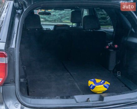 Сірий Форд Експлорер, об'ємом двигуна 3.5 л та пробігом 129 тис. км за 23200 $, фото 13 на Automoto.ua