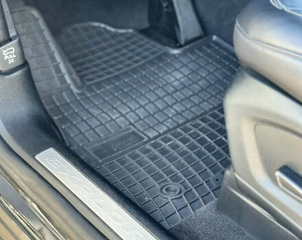 Серый Форд Эксплорер, объемом двигателя 2.26 л и пробегом 75 тыс. км за 25900 $, фото 20 на Automoto.ua