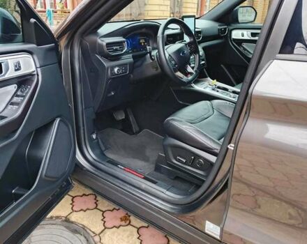 Сірий Форд Експлорер, об'ємом двигуна 2.96 л та пробігом 135 тис. км за 28200 $, фото 4 на Automoto.ua