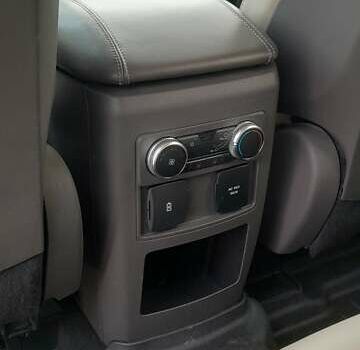 Серый Форд Эксплорер, объемом двигателя 3 л и пробегом 81 тыс. км за 37900 $, фото 26 на Automoto.ua