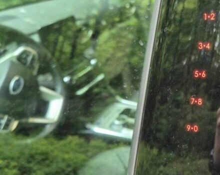 Серый Форд Эксплорер, объемом двигателя 3 л и пробегом 39 тыс. км за 23000 $, фото 9 на Automoto.ua