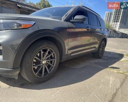 Серый Форд Эксплорер, объемом двигателя 2.26 л и пробегом 40 тыс. км за 27500 $, фото 29 на Automoto.ua