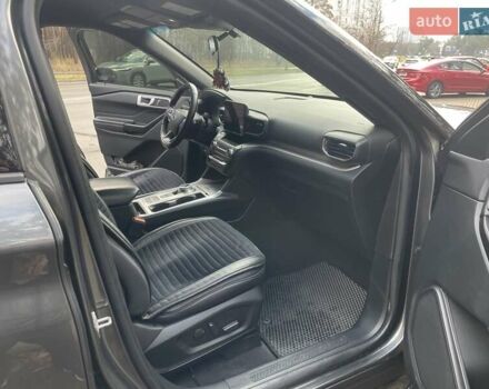 Серый Форд Эксплорер, объемом двигателя 2.26 л и пробегом 40 тыс. км за 27500 $, фото 11 на Automoto.ua