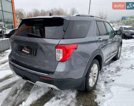 Серый Форд Эксплорер, объемом двигателя 3.34 л и пробегом 105 тыс. км за 35600 $, фото 6 на Automoto.ua