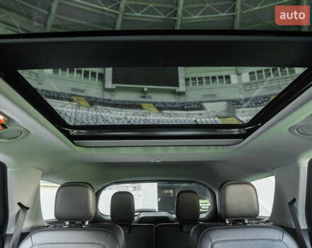 Серый Форд Эксплорер, объемом двигателя 3.3 л и пробегом 97 тыс. км за 33300 $, фото 62 на Automoto.ua