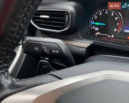 Серый Форд Эксплорер, объемом двигателя 3.34 л и пробегом 105 тыс. км за 35600 $, фото 17 на Automoto.ua