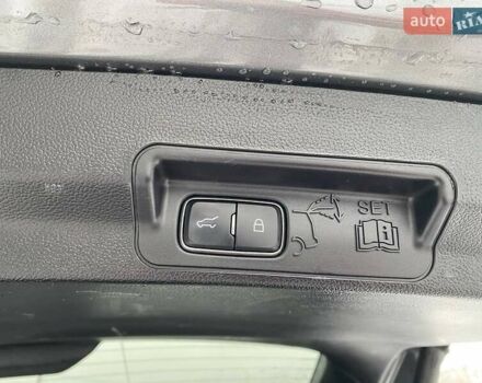 Серый Форд Эксплорер, объемом двигателя 3.34 л и пробегом 105 тыс. км за 35600 $, фото 34 на Automoto.ua