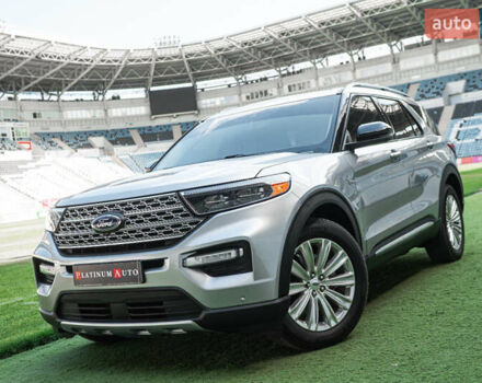 Серый Форд Эксплорер, объемом двигателя 3.3 л и пробегом 97 тыс. км за 33300 $, фото 8 на Automoto.ua