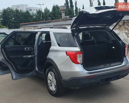 Серый Форд Эксплорер, объемом двигателя 2.26 л и пробегом 82 тыс. км за 28000 $, фото 24 на Automoto.ua