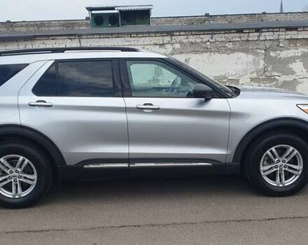 Серый Форд Эксплорер, объемом двигателя 2.26 л и пробегом 82 тыс. км за 28000 $, фото 4 на Automoto.ua