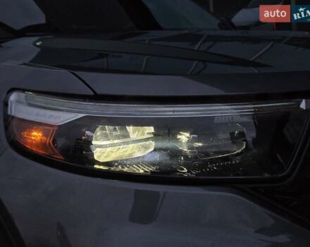 Серый Форд Эксплорер, объемом двигателя 3 л и пробегом 43 тыс. км за 39500 $, фото 32 на Automoto.ua