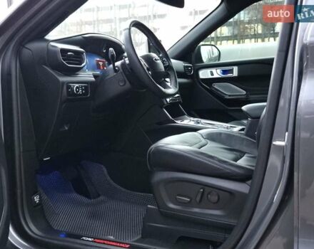 Серый Форд Эксплорер, объемом двигателя 3 л и пробегом 43 тыс. км за 39500 $, фото 7 на Automoto.ua