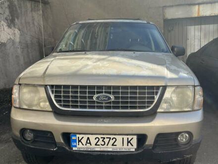 Форд Эксплорер 2003 в Киеве на Automoto.ua Серый Форд Эксплорер, объемом двигателя 4 л и пробегом 220 тыс. км за 13000 $, фото 1 на Automoto.ua