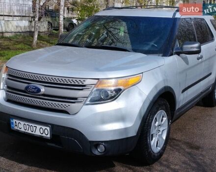 Серый Форд Эксплорер, объемом двигателя 2 л и пробегом 261 тыс. км за 11000 $, фото 1 на Automoto.ua