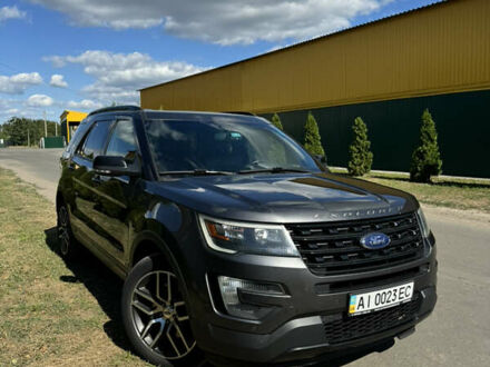 Форд Эксплорер 2015 в Киеве на Automoto.ua Серый Форд Эксплорер, объемом двигателя 3.5 л и пробегом 255 тыс. км за 18500 $, фото 1 на Automoto.ua
