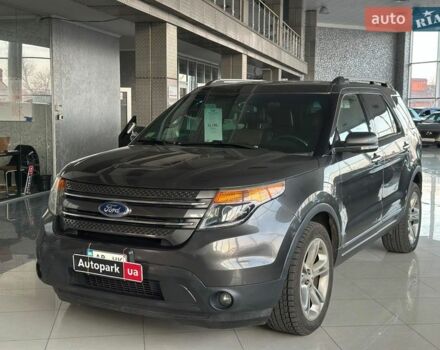 Серый Форд Эксплорер, объемом двигателя 3.5 л и пробегом 195 тыс. км за 16190 $, фото 1 на Automoto.ua