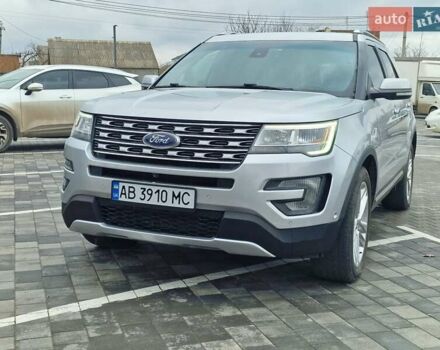Серый Форд Эксплорер, объемом двигателя 2.26 л и пробегом 235 тыс. км за 14950 $, фото 1 на Automoto.ua