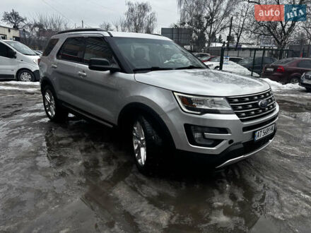 Серый Форд Эксплорер, объемом двигателя 3.5 л и пробегом 200 тыс. км за 17800 $, фото 1 на Automoto.ua