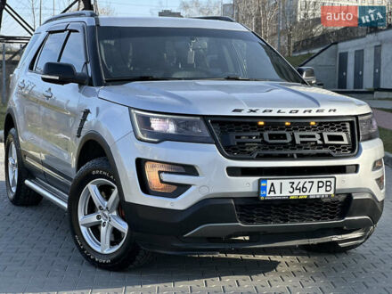 Форд Експлорер 2016 у Львові на Automoto.ua Сірий Форд Експлорер, об'ємом двигуна 2.26 л та пробігом 170 тис. км за 18500 $, фото 1 на Automoto.ua