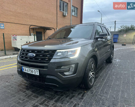 Форд Эксплорер 2017 в Киеве на Automoto.ua Серый Форд Эксплорер, объемом двигателя 3.5 л и пробегом 75 тыс. км за 21500 $, фото 1 на Automoto.ua