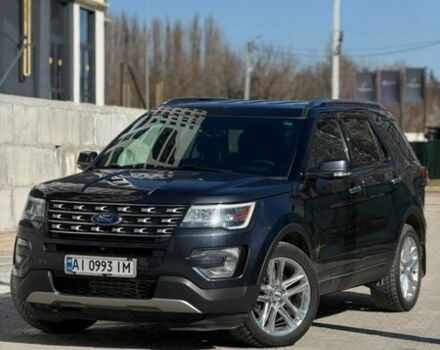 Серый Форд Эксплорер, объемом двигателя 2.3 л и пробегом 90 тыс. км за 20500 $, фото 1 на Automoto.ua