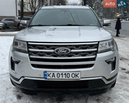 Серый Форд Эксплорер, объемом двигателя 3.5 л и пробегом 163 тыс. км за 22500 $, фото 1 на Automoto.ua