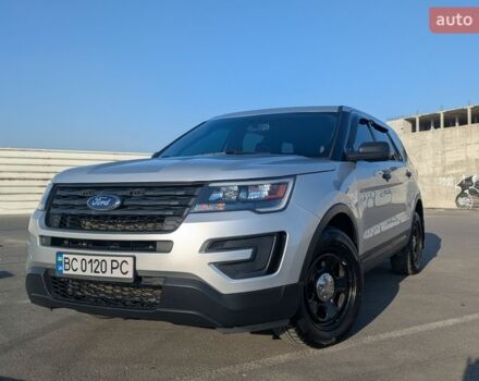 Серый Форд Эксплорер, объемом двигателя 3.7 л и пробегом 218 тыс. км за 14999 $, фото 1 на Automoto.ua