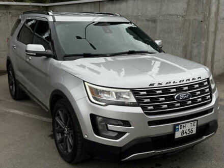 Серый Форд Эксплорер, объемом двигателя 3.5 л и пробегом 153 тыс. км за 20000 $, фото 1 на Automoto.ua