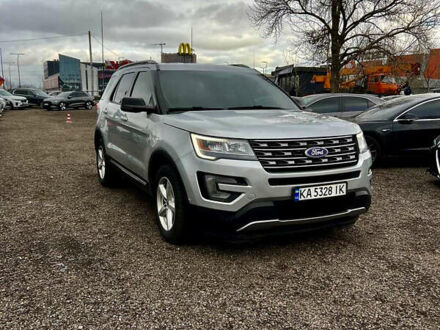 Серый Форд Эксплорер, объемом двигателя 3.5 л и пробегом 149 тыс. км за 18600 $, фото 1 на Automoto.ua