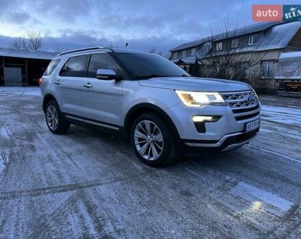 Серый Форд Эксплорер, объемом двигателя 3.5 л и пробегом 155 тыс. км за 20000 $, фото 1 на Automoto.ua