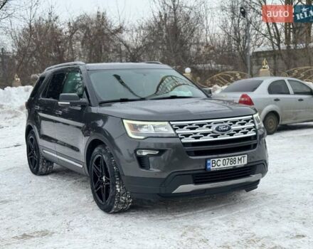 Серый Форд Эксплорер, объемом двигателя 3.5 л и пробегом 130 тыс. км за 18700 $, фото 1 на Automoto.ua