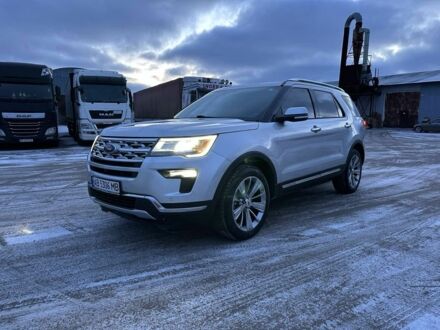 Серый Форд Эксплорер, объемом двигателя 3.5 л и пробегом 155 тыс. км за 20000 $, фото 1 на Automoto.ua